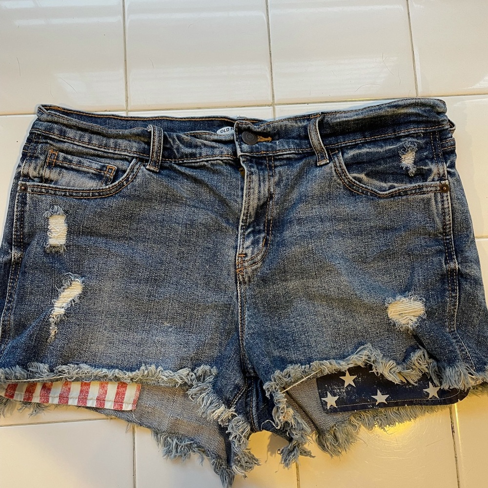 Jean shorts with American flag pockets